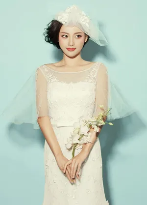 张嘉倪唯美性感婚纱写真高清图片_2
