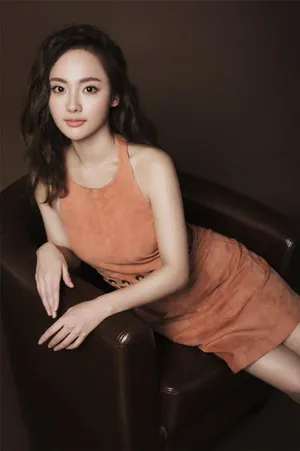 张嘉倪轻熟风写真图片_3