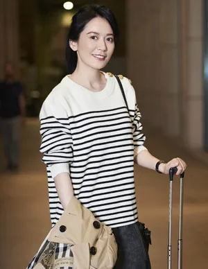 俞飞鸿青春活力机场街拍图片_5