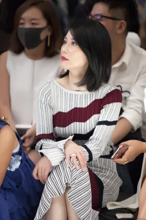 不老女神俞飞鸿优雅红唇活动图片_6
