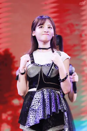 曾艳芬参加黄婷婷生日会图片_5
