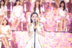 曾艳芬舞台获奖现场图片_7
