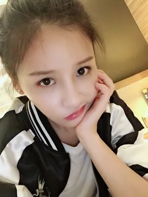 曾艳芬甜美可爱自拍图片曾艳芬写真图片_4