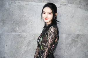 代斯中国风黑色长裙礼服性感图片_2