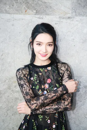代斯中国风黑色长裙礼服性感图片_3