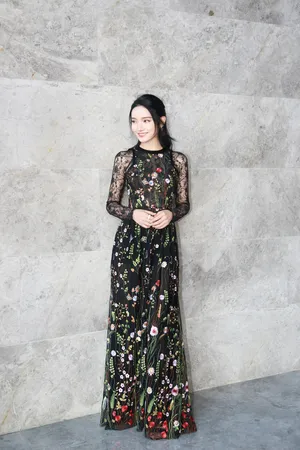 代斯中国风黑色长裙礼服性感图片_4