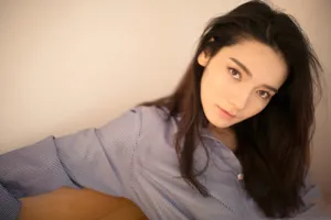 代斯甜美养眼自拍生活照图片_2