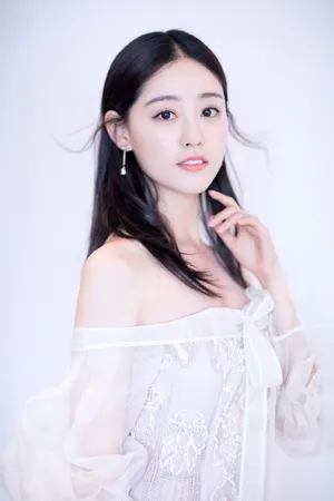 祝绪丹《一千零一夜》发布会性感图片_2