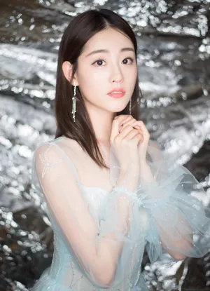 祝绪丹唯美养眼活动照图片_3