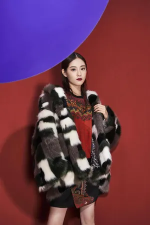 祝绪丹时尚杂志写真高清图片_5