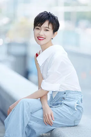 焦俊艳中性写真精选法医秦明中李大宝美图精选_4