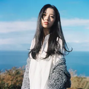 周雨彤海边唯美文艺写真图片_4