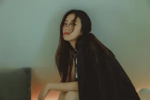 周雨彤文艺胶片风格写真图片_3