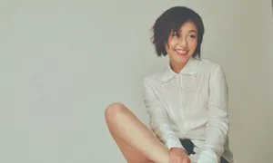 王思思搞怪性感图片_2