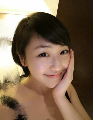 王思思生活照图片_2