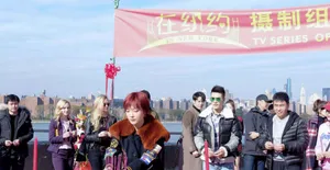 何杜娟短发造型帅气图片_5
