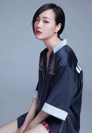 何杜娟性感图片_1