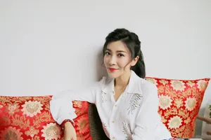 张棪琰气质写真图片_3