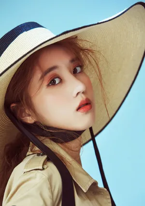 李凯馨阳光夏日时尚写真图片_5
