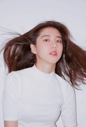 李凯馨长发飘逸超美写真高清图片