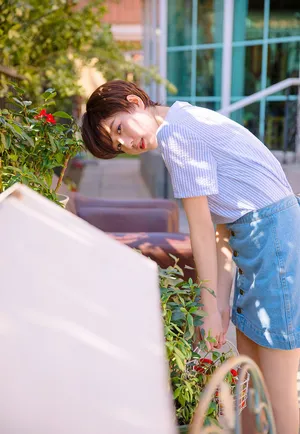 李凯馨短发写真图片_3