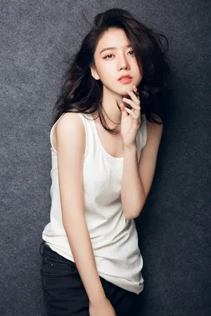 李凯馨炫酷性感写真图片_3