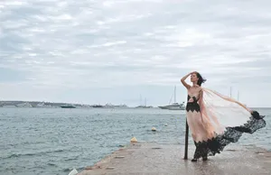 杜鹃写真图片：漫步南法清冷迷人_2