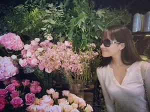 菅纫姿清新可爱生活照图片