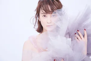 蒋勤勤最新仙气十足唯美写真图片