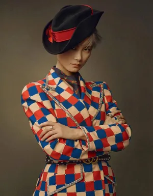 李宇春时髦大气时尚大片写真图片_2
