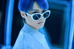 李宇春最新单曲MV炫酷图片_1