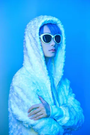 李宇春最新单曲MV炫酷图片_5