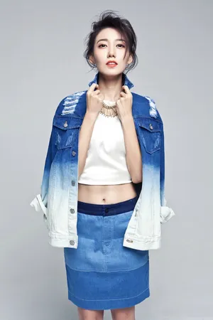 高露青春活力性感写真图片_1