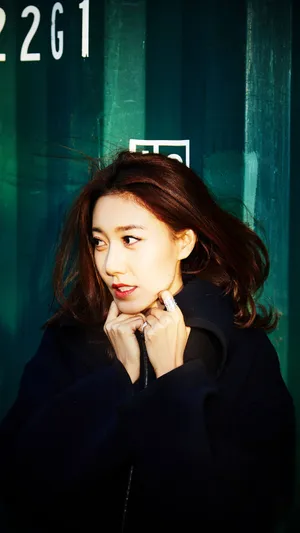高露气质女神范时尚写真图片_5