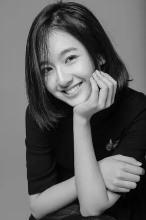 李兰迪最新黑白质感清新自然写真图片_5