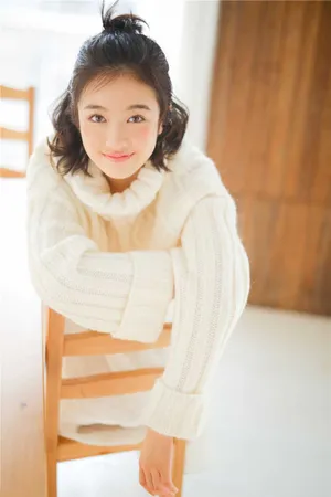 李兰迪秋冬甜美俏皮写真图片_3