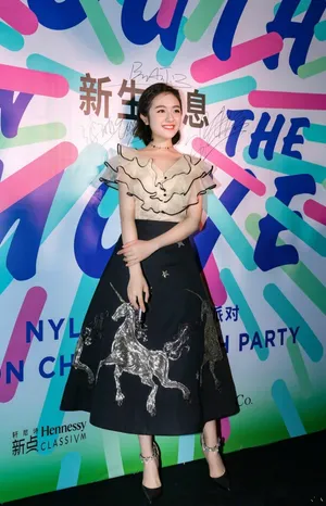 李兰迪清纯短发活动写真_3