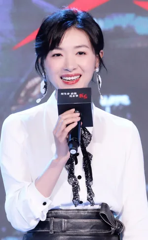 万茜清新甜美发布会图片_1