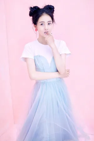白鹿粉色系唯美写真高清图片_4
