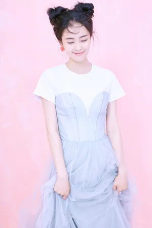 白鹿粉色系唯美写真高清图片_5
