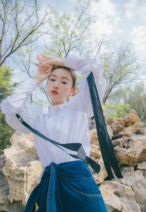 吴谨言百变风格性感写真图片_8