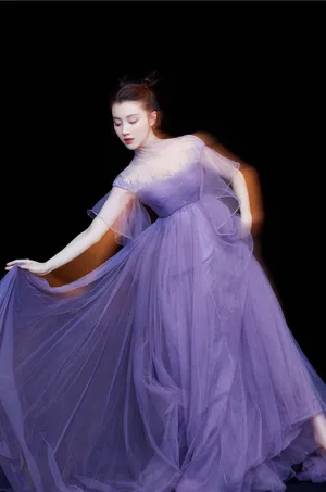 王鹤润灵动甜美写真高清图片_4