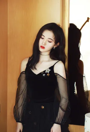 鞠婧祎黑纱性感长裙迷人写真图片_2