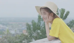 鞠婧祎清纯旅拍写真图片_6