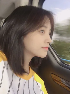 SNH48鞠婧祎漂亮自拍图片_1