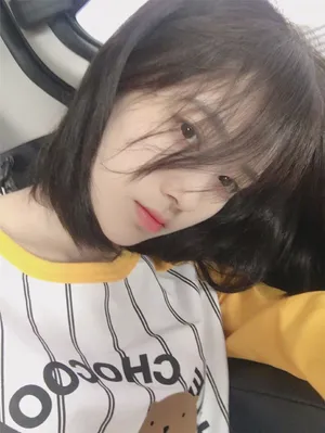 SNH48鞠婧祎漂亮自拍图片_2