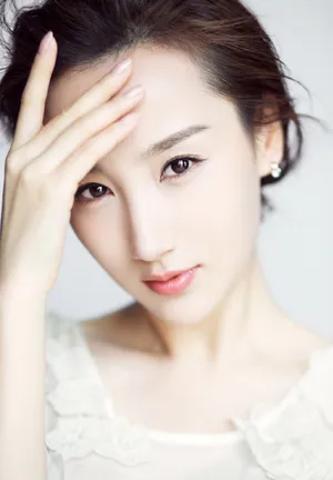 气质女星高洋优雅迷人白纱裙写真图片_4