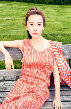 高洋清新靓丽时尚街拍高清图片_2