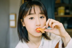 袁冰妍可爱甜美生活照图片_4
