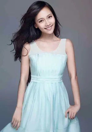 孙骁骁温婉可人时尚写真高清图片_5